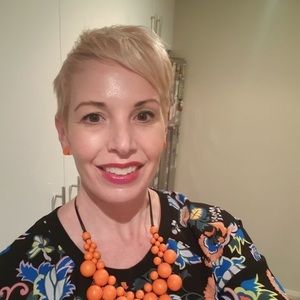 Meet your Posher, Melanie